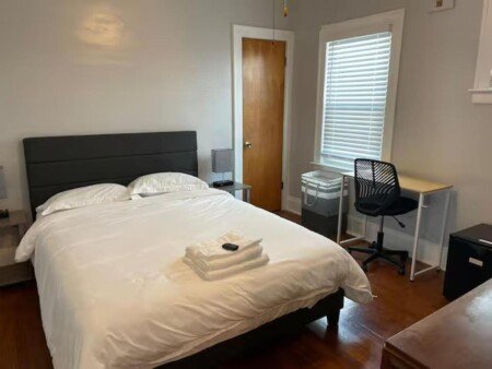 Bed and breakfast 1 bedroom, with air conditioning