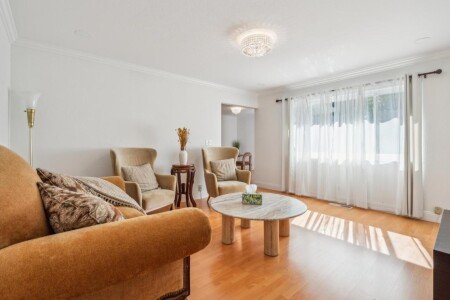 Apartment 3 bedrooms, with garden