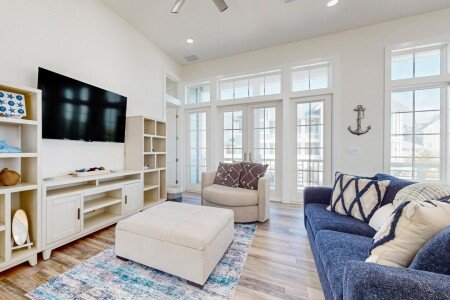 House 12 guests, with jacuzzi