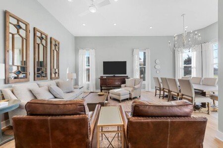 House 4 bedrooms, with pool