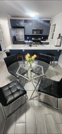 Casa 3 habitaciones, con aire acondicionado