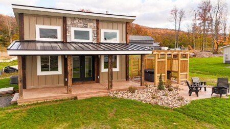 House 1 bedroom, with jacuzzi