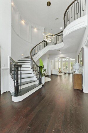 House 5 bedrooms, with jacuzzi