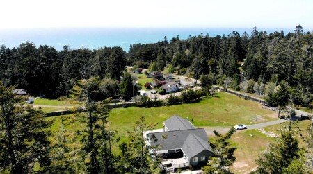 House 4 bedrooms, with jacuzzi