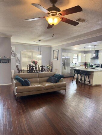 House 4 bedrooms, with garden