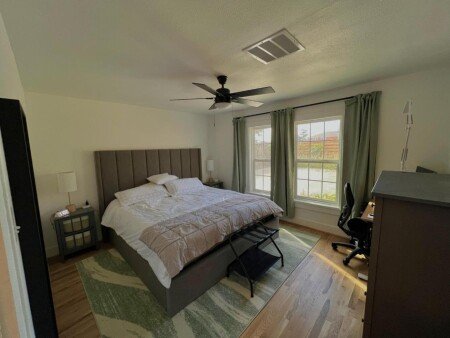 Bed and breakfast 1 bedroom, with air conditioning