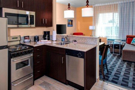 Hotel with jacuzzi