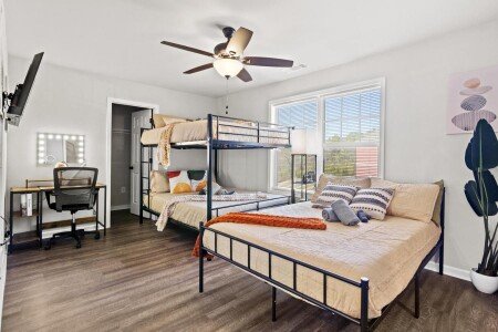 House 4 bedrooms, with gym