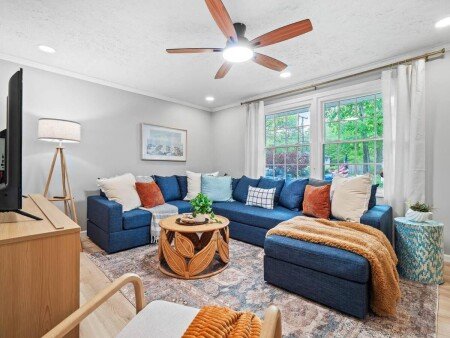 House 3 bedrooms, with garden