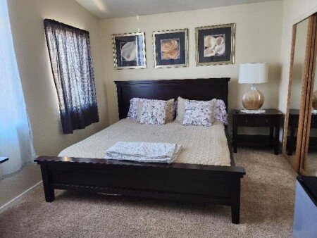 Bed and breakfast 1 bedroom, with parking