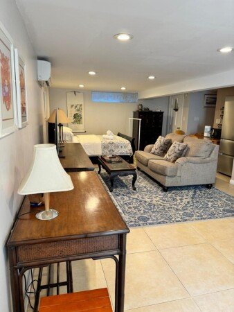 Casa 1 habitación, con jardín