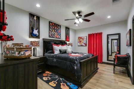 House 2 bedrooms, with garden