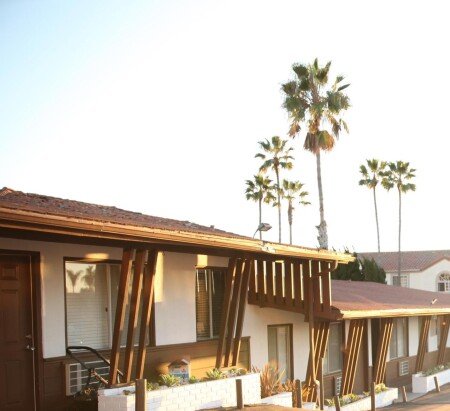 Hotel with air conditioning