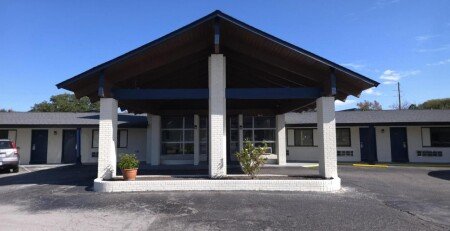 Hotel with air conditioning