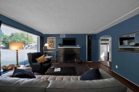 House 3 bedrooms, with garden