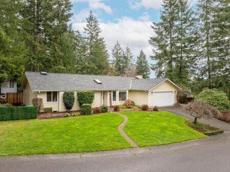 House 3 bedrooms, with garden