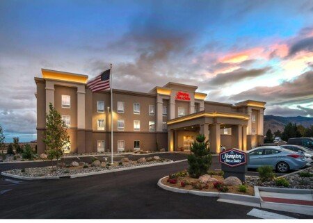 Hotel with jacuzzi