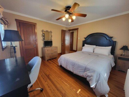 House 3 bedrooms, with garden