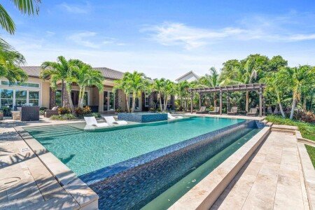 House 3 bedrooms, with jacuzzi