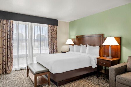 Hotel with air conditioning