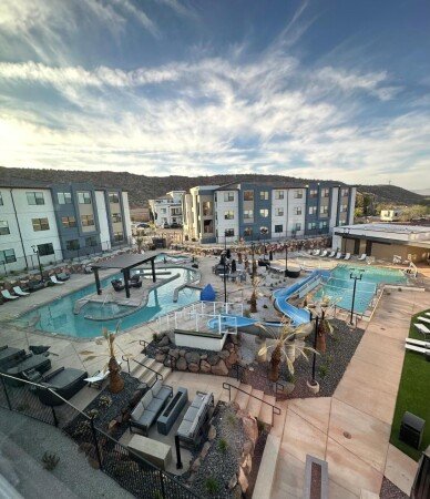 Aparthotel 2 bedrooms, with jacuzzi