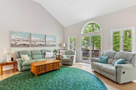 House 3 bedrooms, with pool