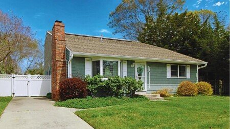 House 5 bedrooms, with pool