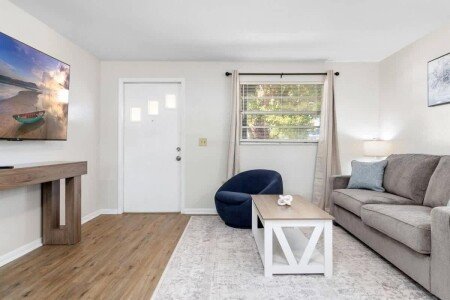 House 2 bedrooms, with air conditioning