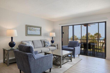 House 2 bedrooms, with pool