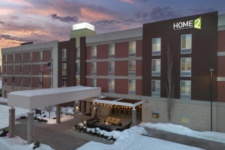 Hotel with jacuzzi