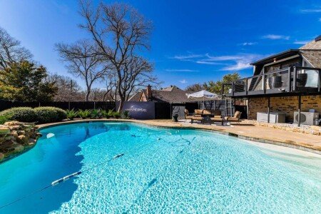 House 4 bedrooms, with jacuzzi