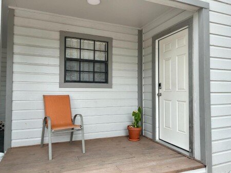 House 2 bedrooms, with garden