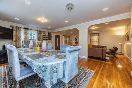 Apartment 5 bedrooms, with air conditioning