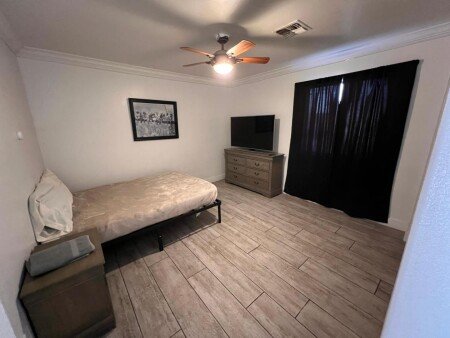 Bed and breakfast 1 bedroom, with garden