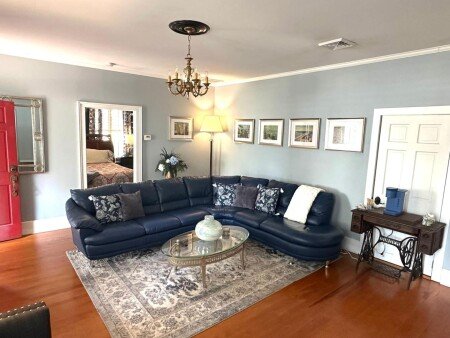 Hostel 1 bedroom, with air conditioning