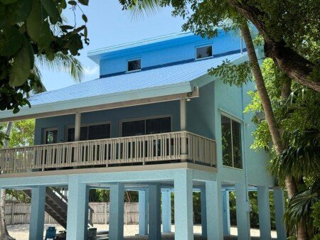 House 2 bedrooms, with garden