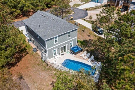 House 3 bedrooms, with jacuzzi