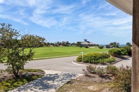 House 4 bedrooms, with jacuzzi