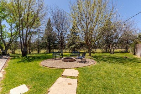 House 4 bedrooms, with garden