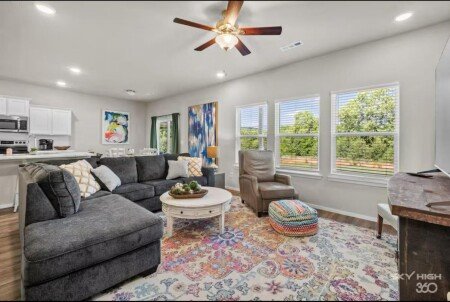 House 3 bedrooms, with jacuzzi