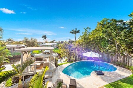 Villa 4 habitaciones, con piscina