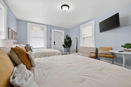 Bed and breakfast 1 bedroom, with air conditioning