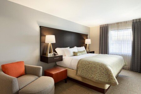 Hotel with jacuzzi
