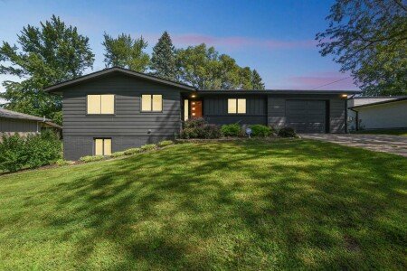 House 4 bedrooms, with air conditioning