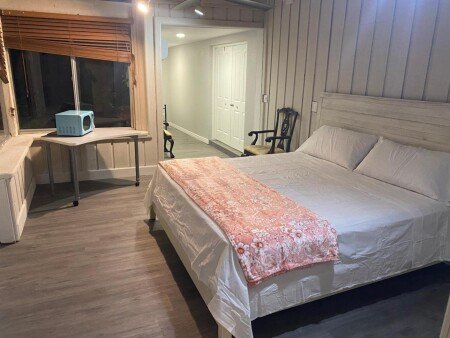 Bed and breakfast 1 bedroom, with air conditioning