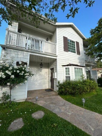 Bed and breakfast 1 bedroom, with garden