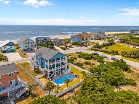 House 4 bedrooms, with jacuzzi