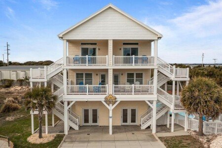 House 16 guests, with jacuzzi