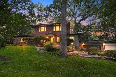 House 4 bedrooms, with jacuzzi