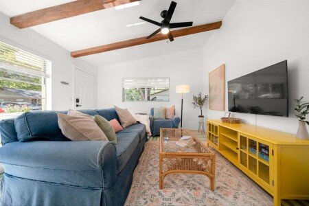 House 2 bedrooms, with garden